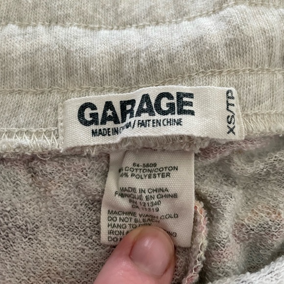 3/$20 | Garage - Aztec Patterned Shorts - Picture 5 of 5